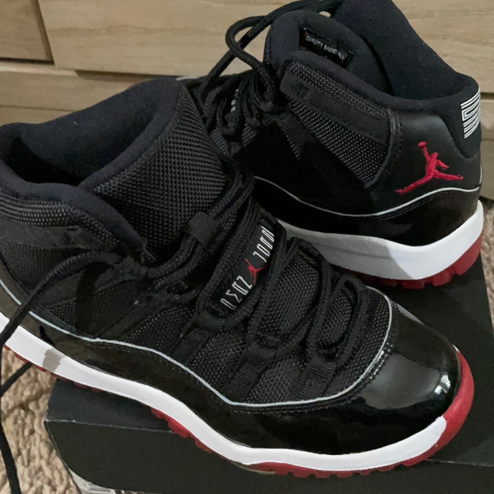 Kids sneakers